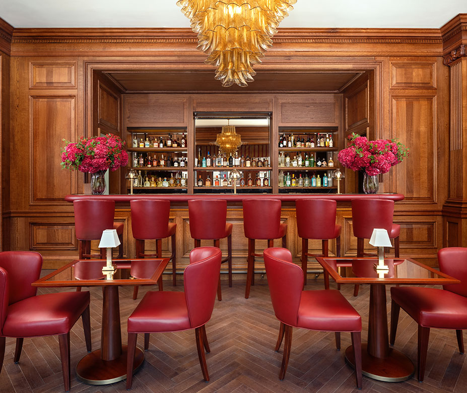 The Guards Bar — Raffles London at The OWO